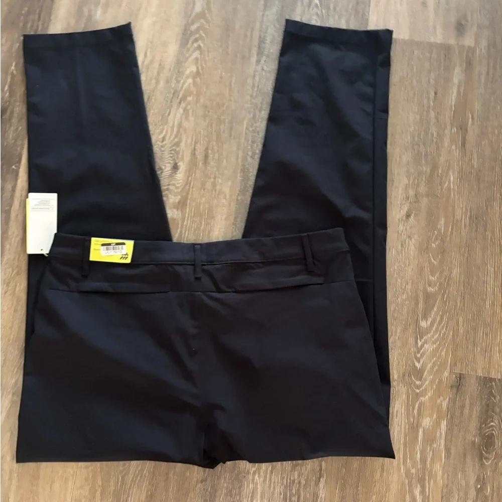 Men's All In Motion Black 360 Lifestyle Trouser Pants Sz-36x30 NWT Reg Fit